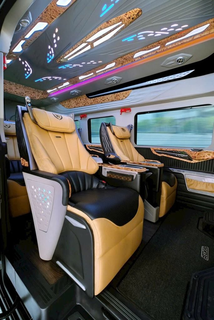 Ghế thương gia limousine bọc da cao cấp